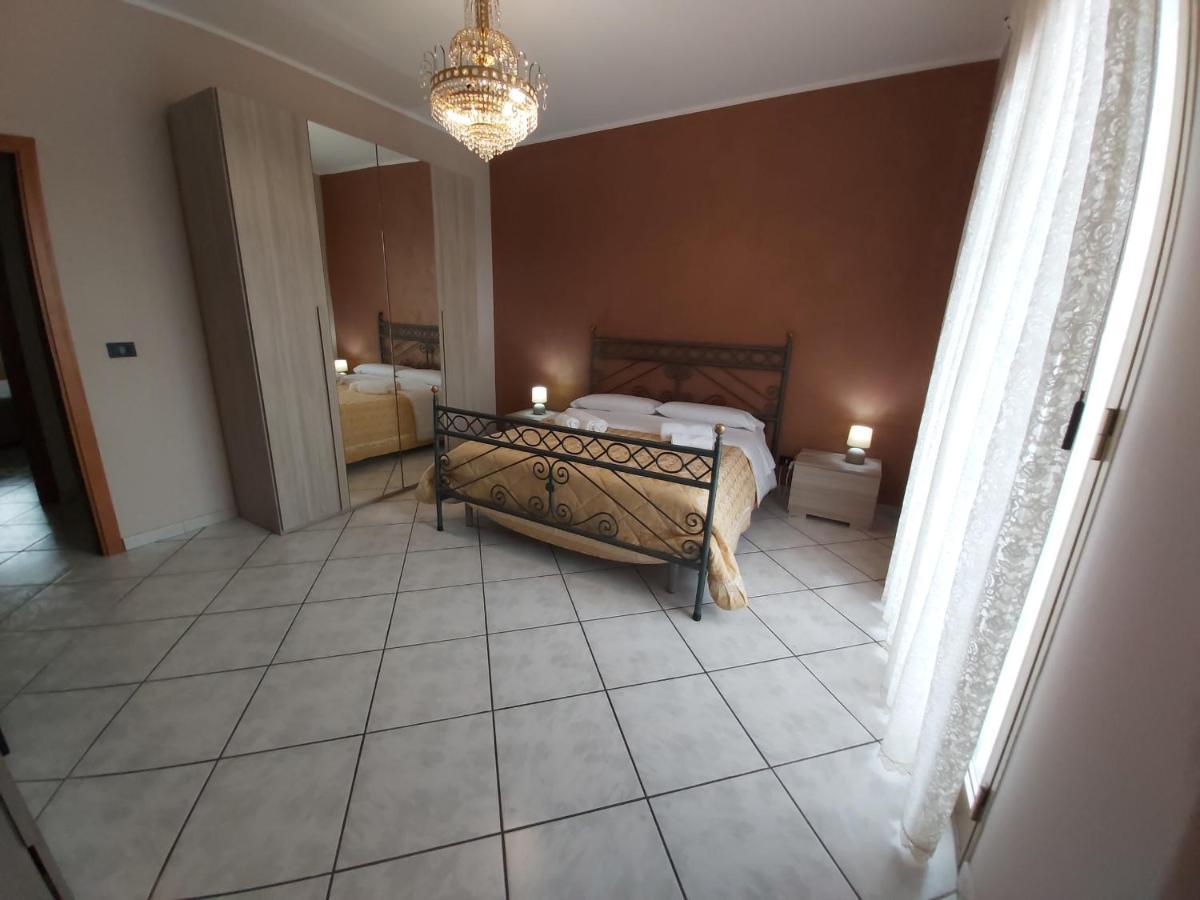 Grotta Del Monaco Bed & Breakfast Pedara Exterior photo