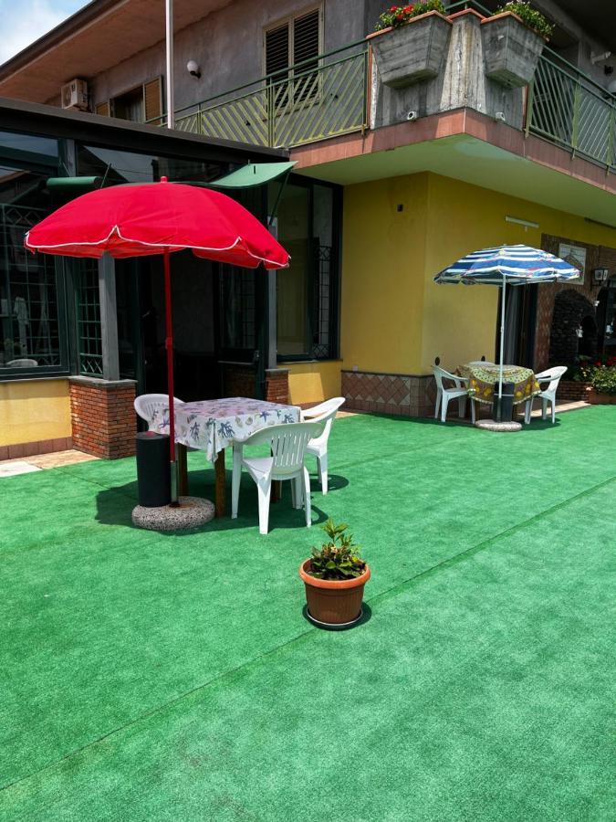 Grotta Del Monaco Bed & Breakfast Pedara Exterior photo