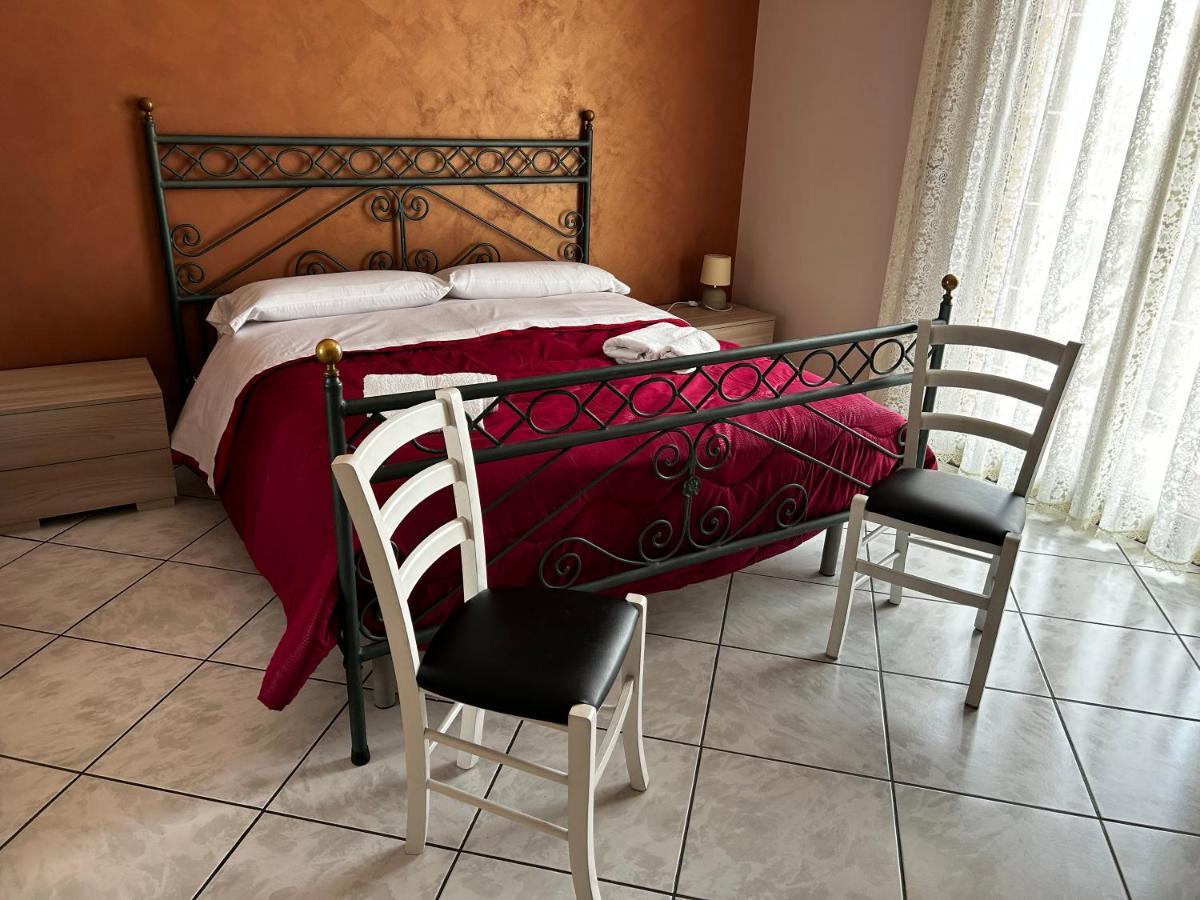 Grotta Del Monaco Bed & Breakfast Pedara Exterior photo