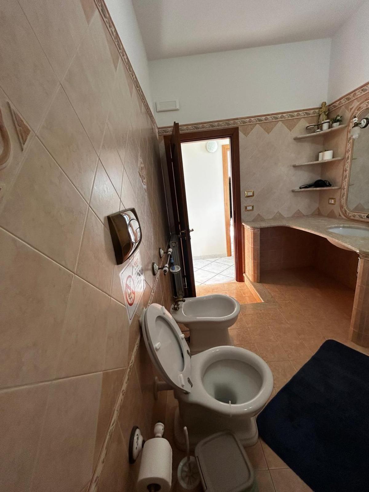 Grotta Del Monaco Bed & Breakfast Pedara Exterior photo